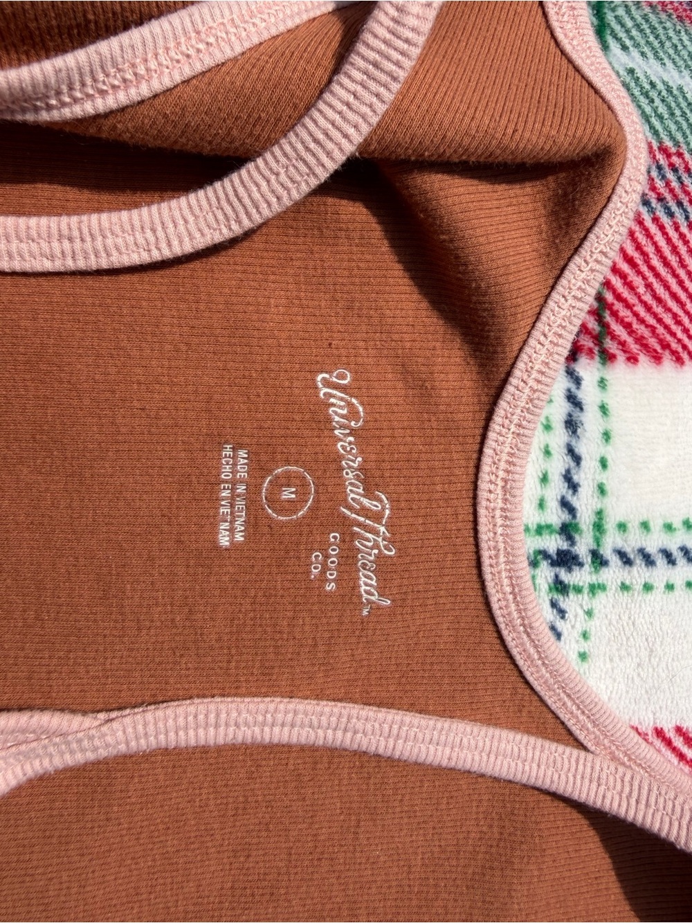 Upcycled orange apple tank top - Picture 4 of 5